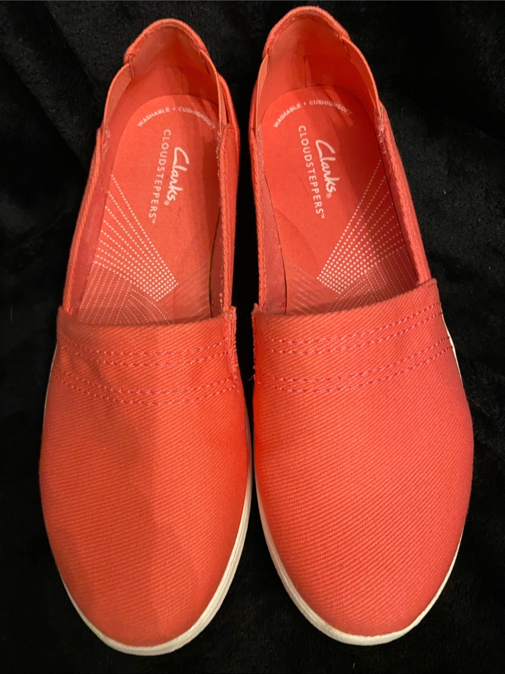 Clarks Cloudsteppers Women's Slip-On Flats in Coral Orange 7.5